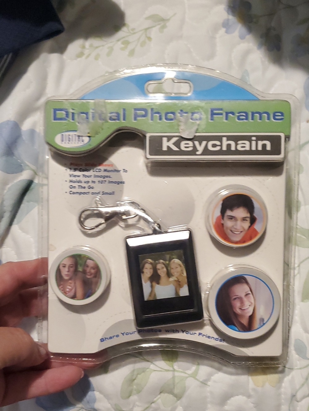 Digital Photo Frame Keychain - Black